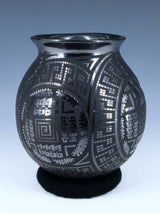 Mata Ortiz Hand Coiled Black Pottery - PuebloDirect.com