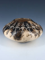 Acoma Etched Horsehair Pottery - PuebloDirect.com