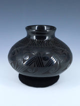 Mata Ortiz Black Pottery Vase - PuebloDirect.com