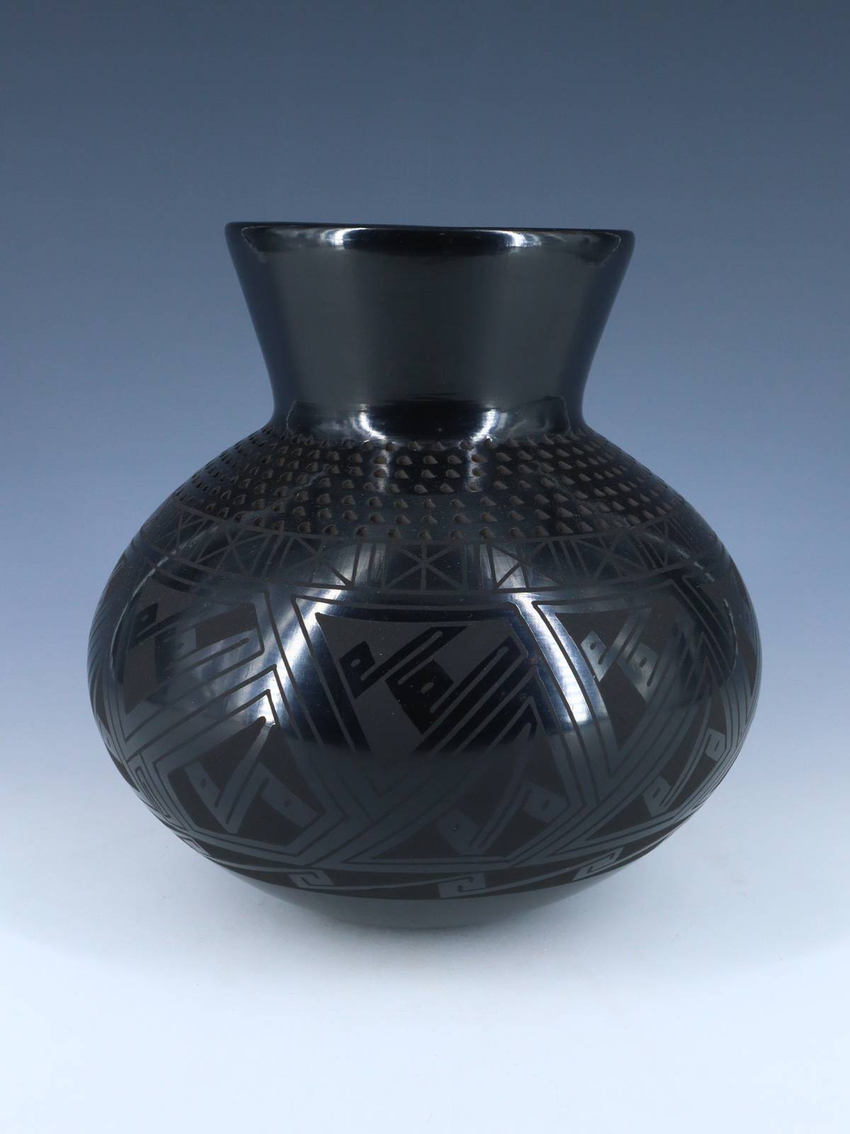 Mata Ortiz Black Pottery Vase - PuebloDirect.com