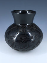 Mata Ortiz Black Pottery Vase - PuebloDirect.com