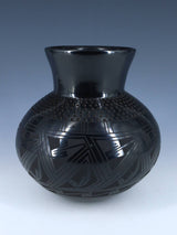 Mata Ortiz Black Pottery Vase - PuebloDirect.com