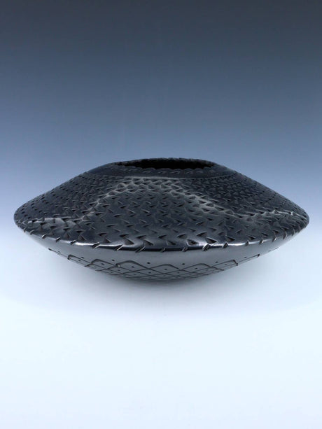 Mata Ortiz Hand Coiled Black Pottery - PuebloDirect.com