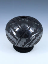 Mata Ortiz Hand Coiled Black Pottery - PuebloDirect.com