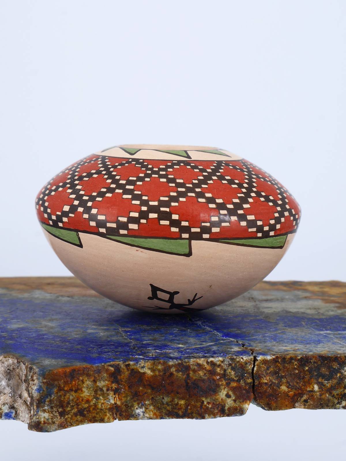 Mata Ortiz Hand Coiled Miniature Pottery Bowl S919 - PuebloDirect.com