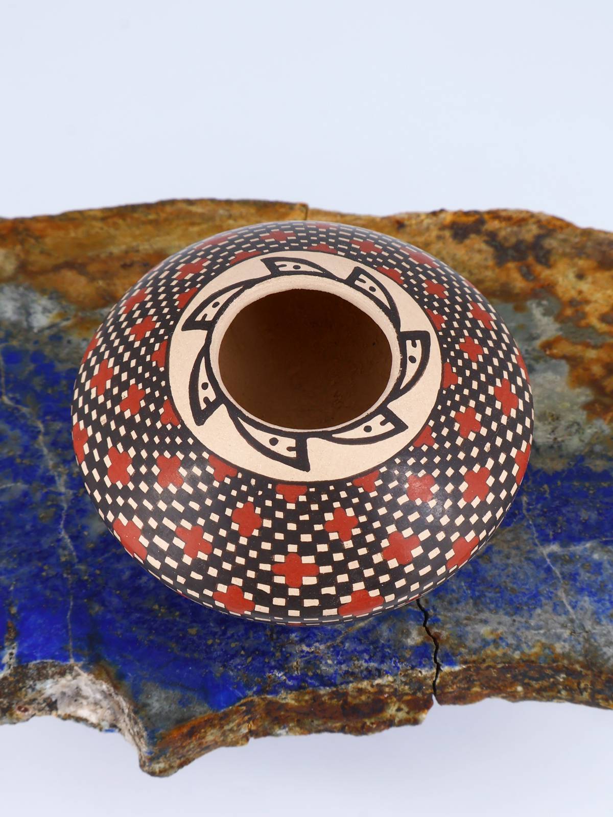 Mata Ortiz Hand Coiled Miniature Pottery Bowl S905 - PuebloDirect.com