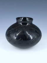 Mata Ortiz Black Pottery Vase - PuebloDirect.com