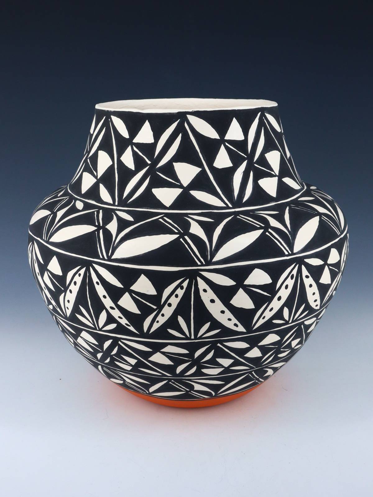 Acoma Pueblo Hand Coiled Pottery - PuebloDirect.com