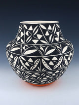 Acoma Pueblo Hand Coiled Pottery - PuebloDirect.com