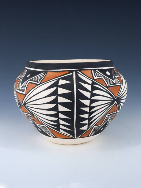 Acoma Pueblo Hand Coiled Pottery - PuebloDirect.com