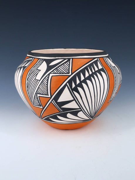 Acoma Pueblo Hand Coiled Pottery - PuebloDirect.com