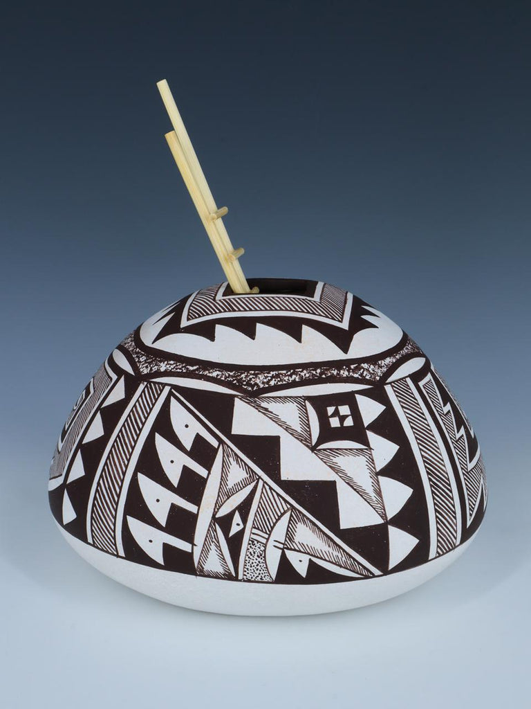 Black and White Ware Acoma Style Pottery - PuebloDirect.com