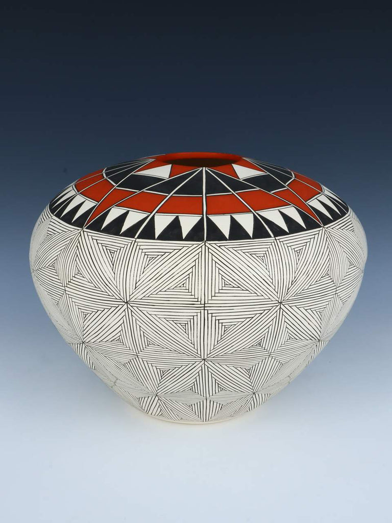 Acoma Pueblo Fine Line Design Pottery Seed Pot - PuebloDirect.com