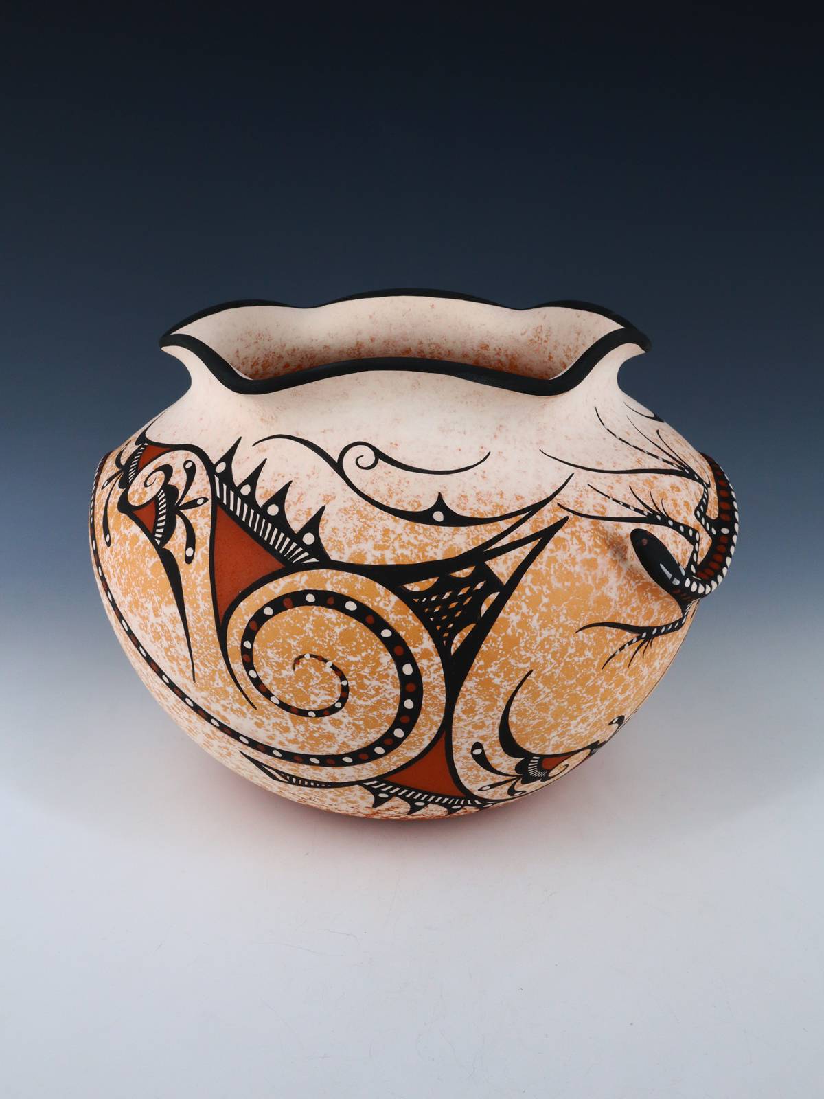 Zuni Pueblo Hand Coiled Lizard Pottery Bowl