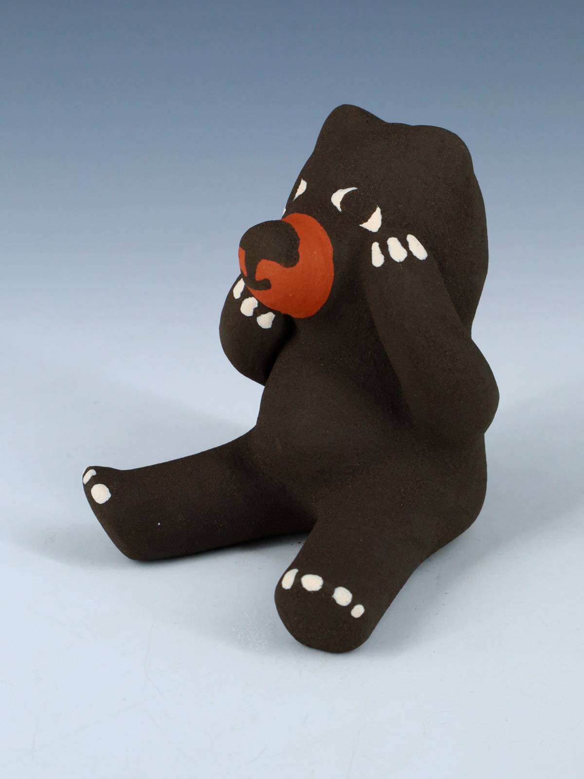 Narrador del oso de cerámica de Jemez Pueblo