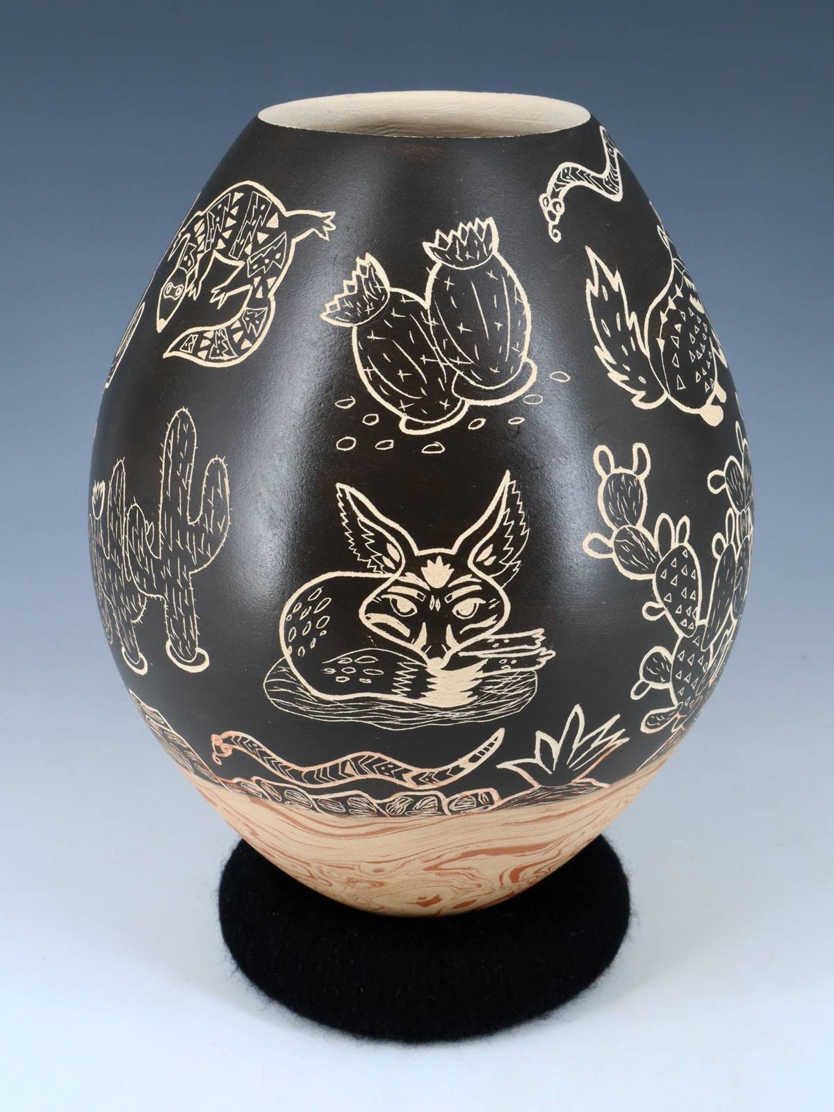 Mata Ortiz Hand Coiled and Etched Wildlife Pottery