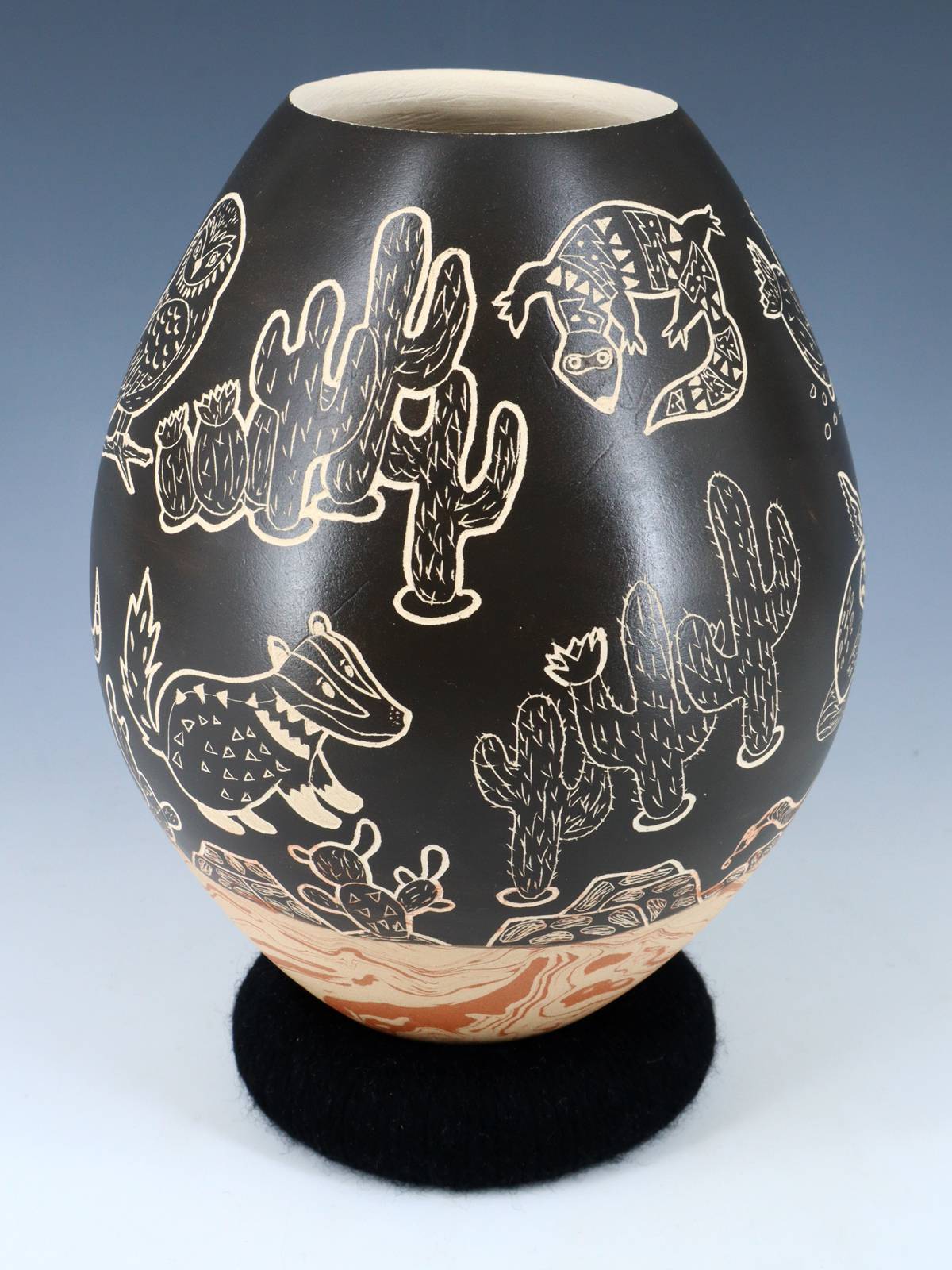 Mata Ortiz Hand Coiled and Etched Wildlife Pottery