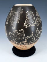Mata Ortiz Hand Coiled and Etched Wildlife Pottery