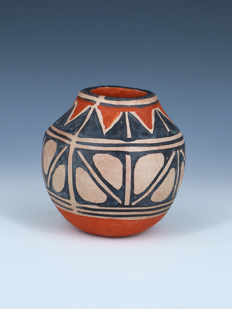Santo Domingo Hand Made Pueblo Pottery - PuebloDirect.com