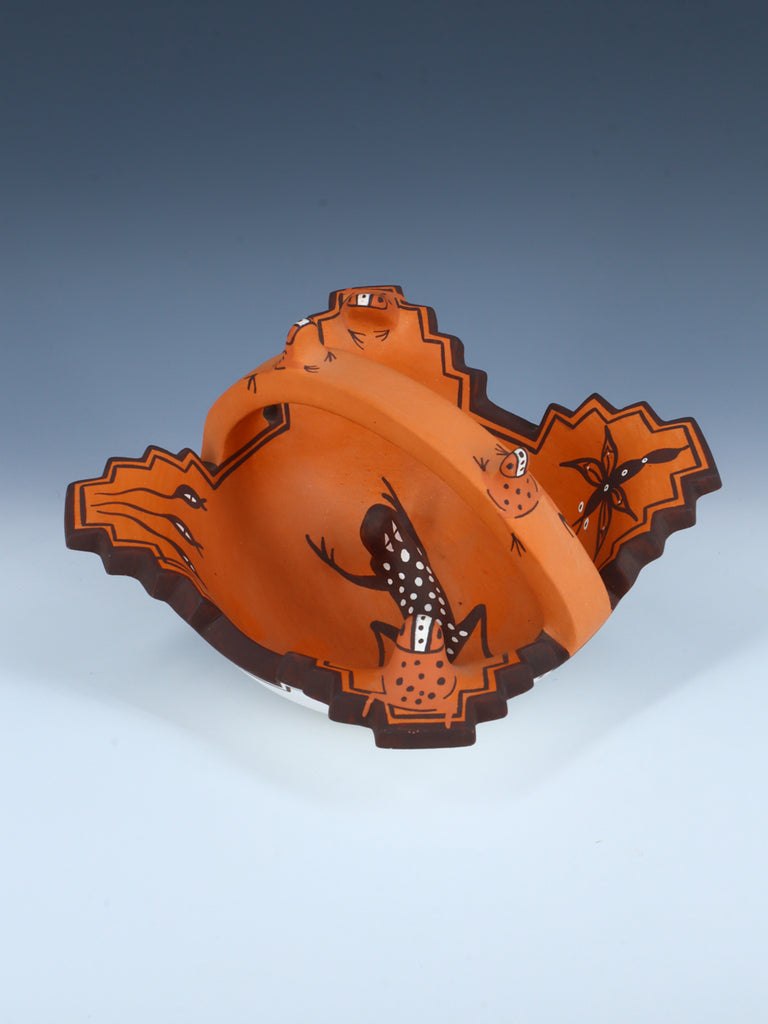 Zuni Pueblo Frog Pottery Basket - PuebloDirect.com
