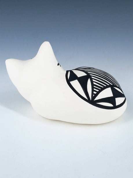 Acoma Pueblo Pottery Cat Figurine