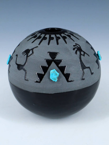 Jarrón de boda de tortuga de cerámica negra de San Juan Pueblo