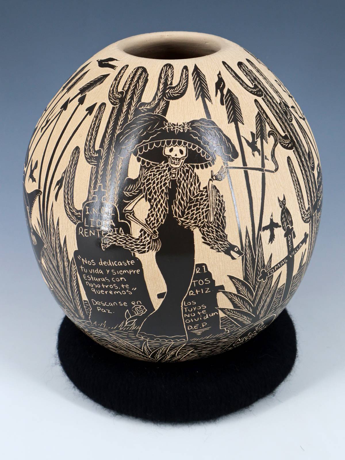 Mata Ortiz Etched Dia De Los Muertos Pottery