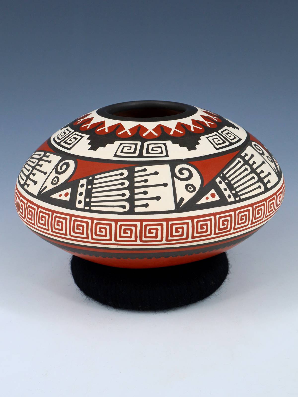 Mata Ortiz Hand Coiled Pottery Seed Pot