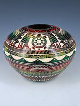 Poterie en crin de cheval peinte ours gravé