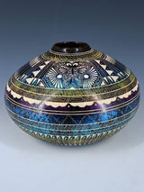 Poterie en crin de cheval peinte ours gravé