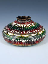 Poterie en crin de cheval peinte ours gravé