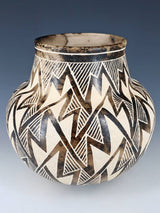 Acoma Pueblo Etched Horsehair Pottery Olla