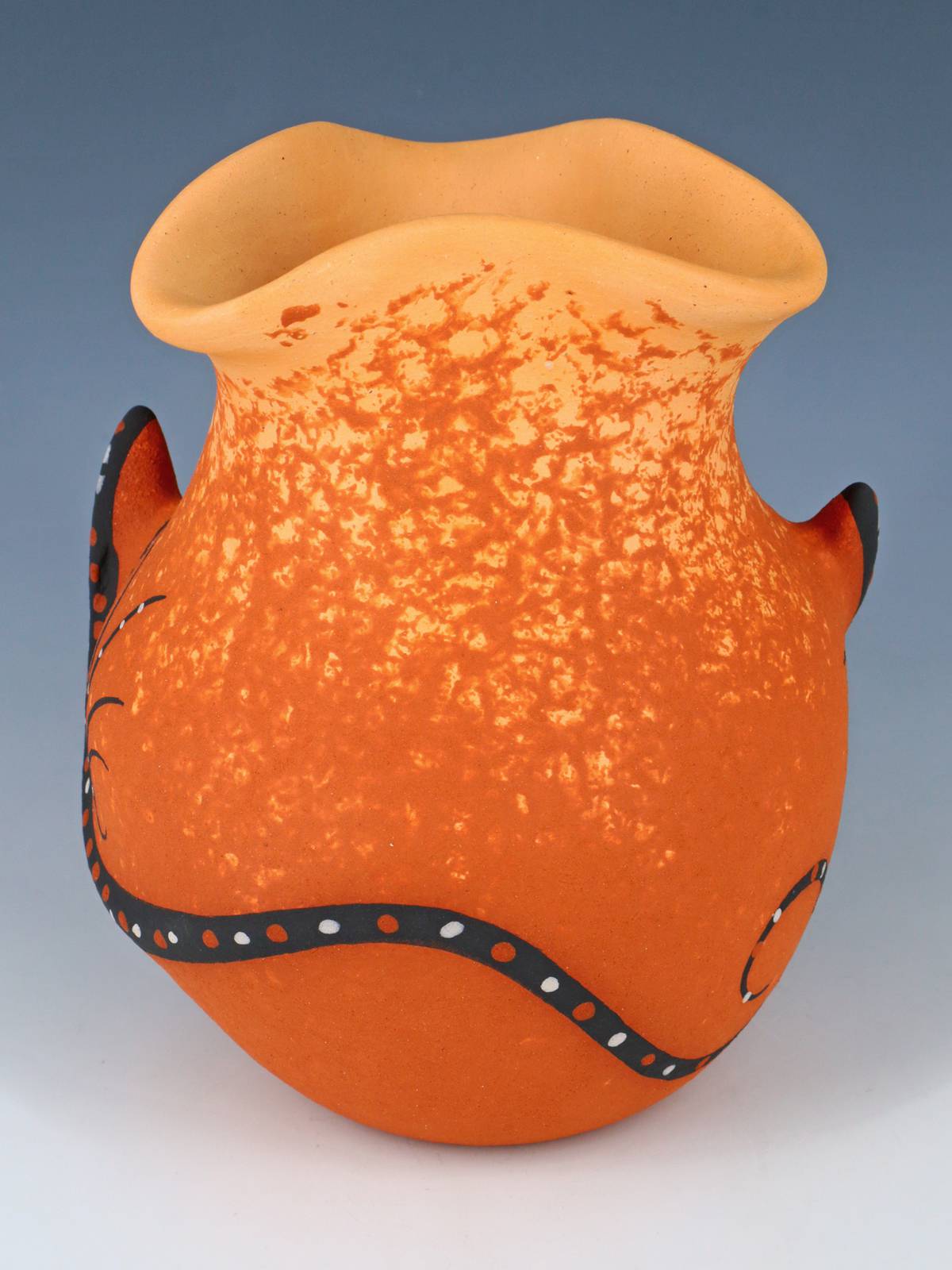Zuni Pueblo Hand Coiled Lizard Pottery Vase