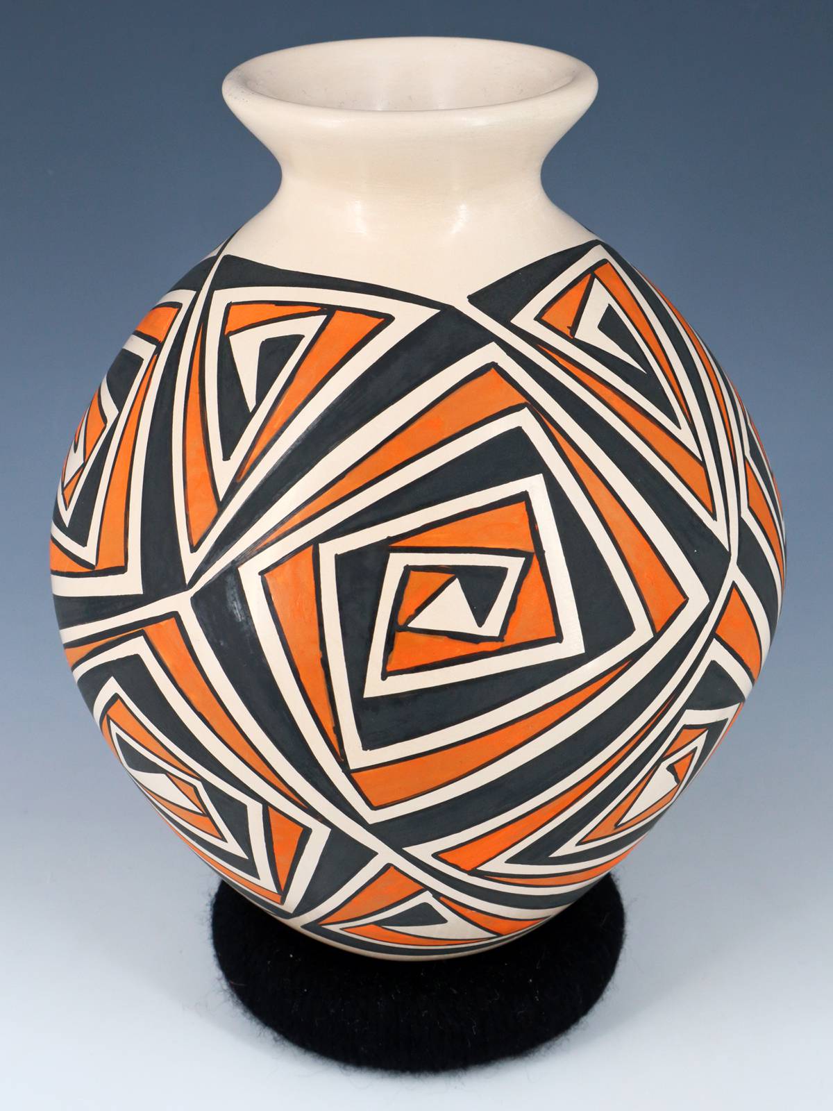 Mata Ortiz Hand Coiled Eye Dazzler Pottery Vase