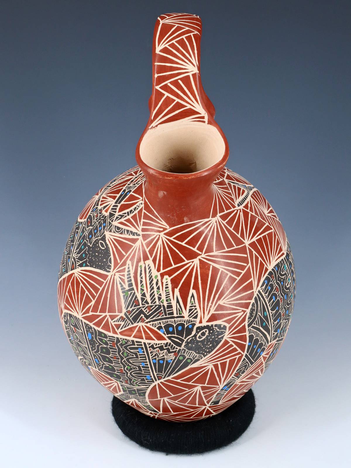 Mata Ortiz Hand Coiled Wildlife Wedding Vase Pottery - PuebloDirect.com