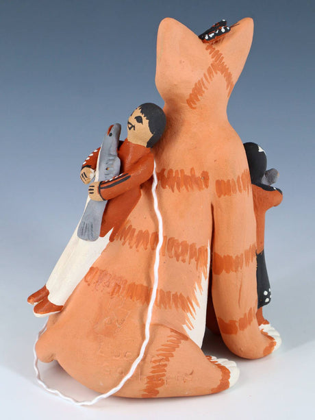 Jemez Pueblo Cat Storyteller - PuebloDirect.com
