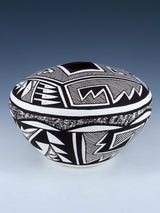 Acoma Style Hand Coiled Pottery - PuebloDirect.com