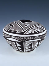 Acoma Style Hand Coiled Pottery - PuebloDirect.com