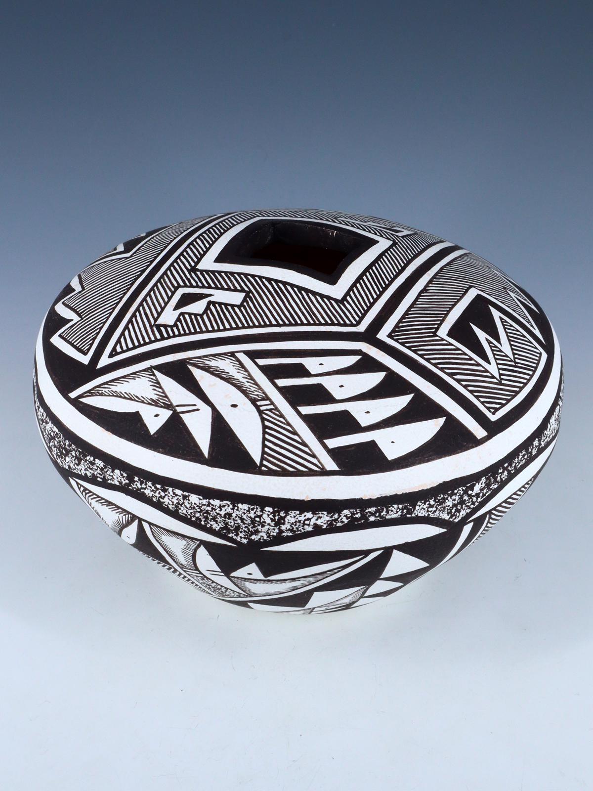 Acoma Style Hand Coiled Pottery - PuebloDirect.com
