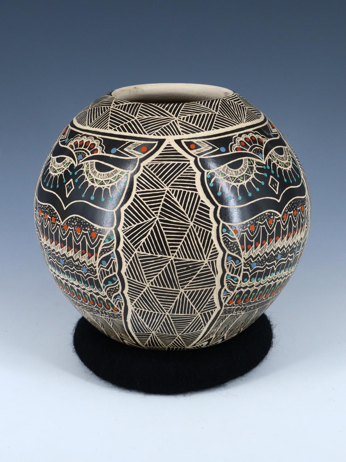 Mata Ortiz Hand Coiled Etched Owl Pottery