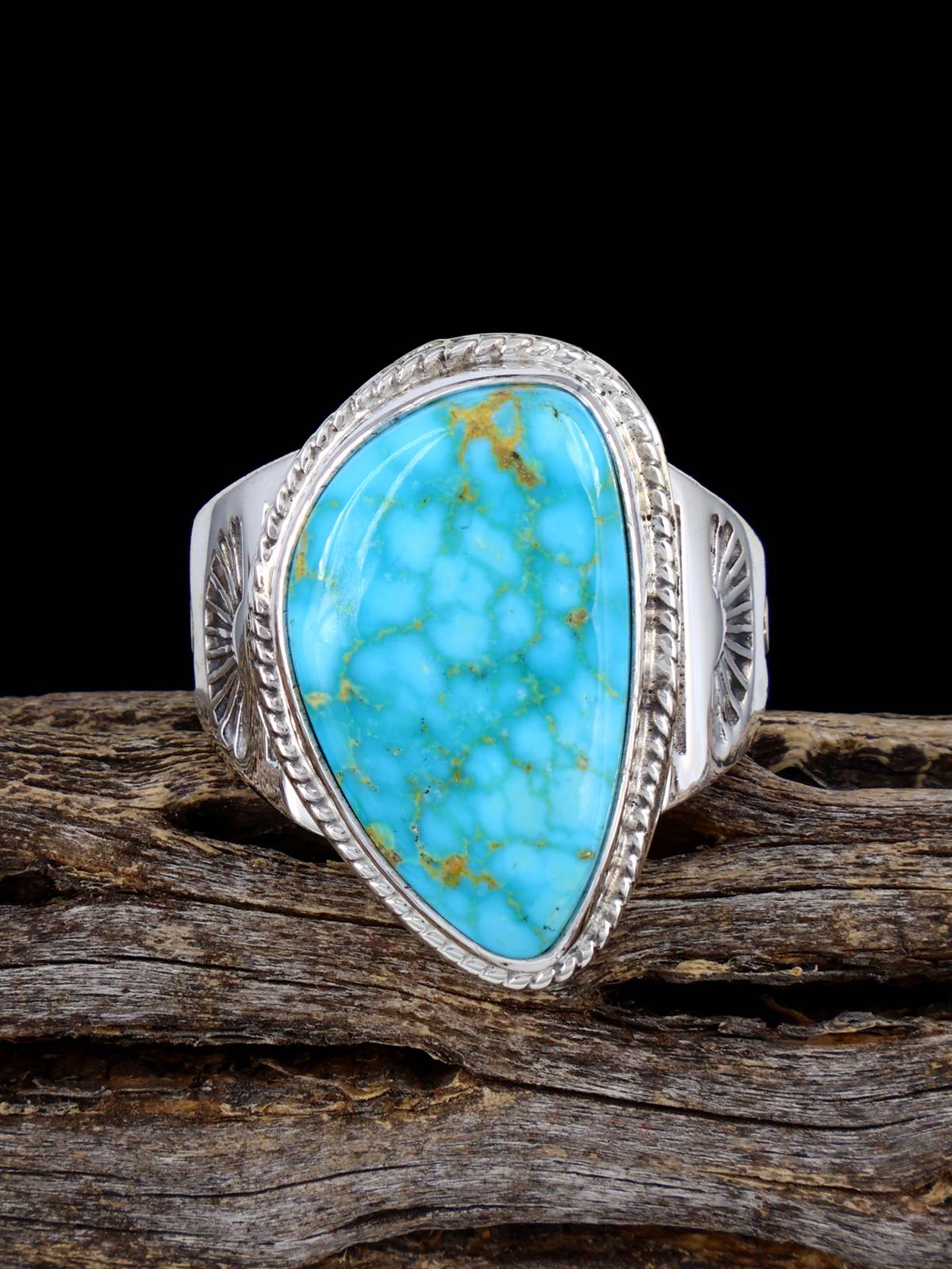 Native American Kingman Turquoise Ring, Size 10 1/4 - PuebloDirect.com