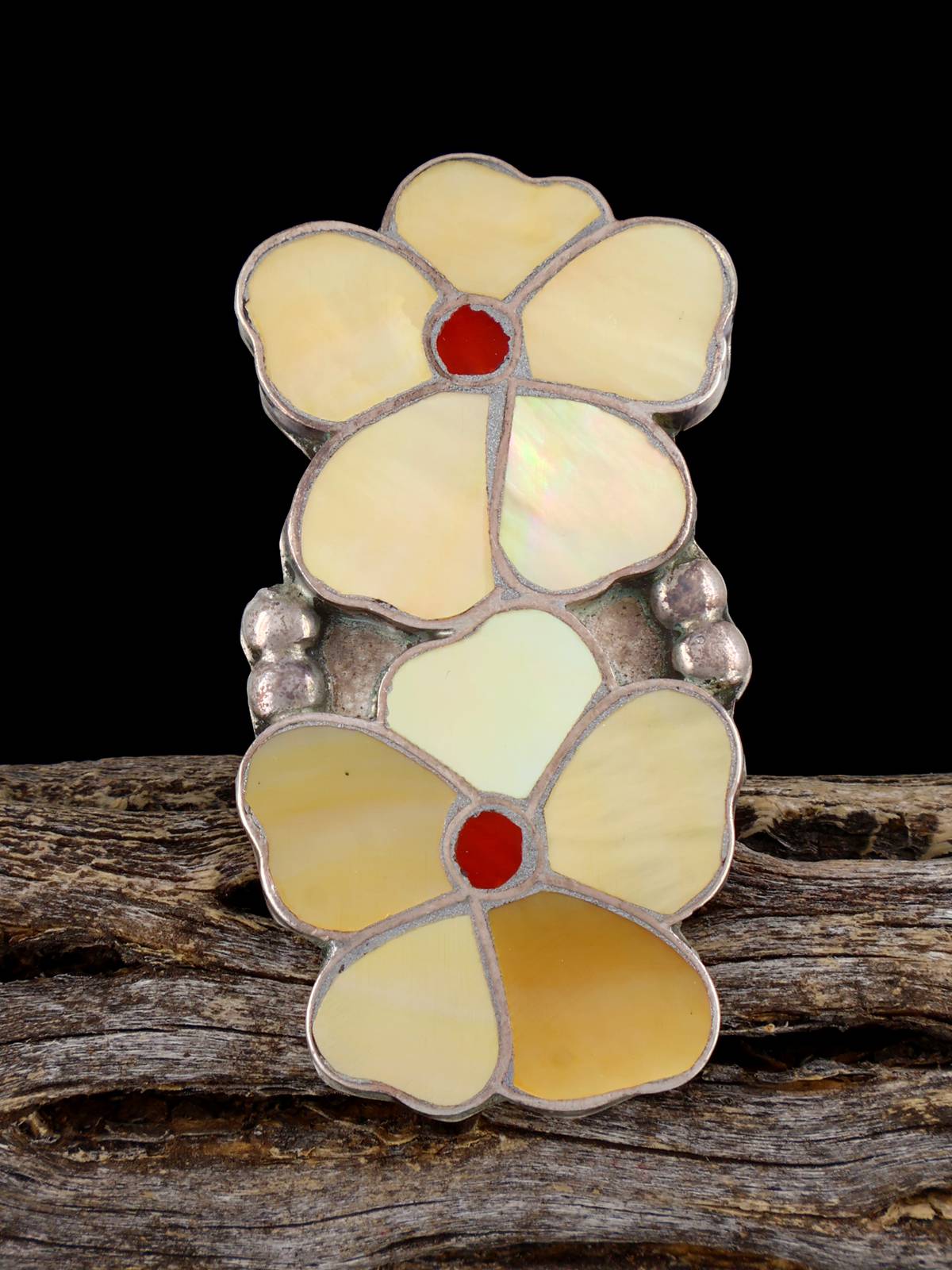 Vintage Sterling Silver Flower Zuni Inlay Ring, Size 6 - PuebloDirect.com