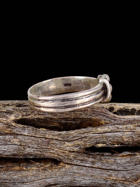 Vintage Native Sterling Silver Ring, Size 7 3/4 - PuebloDirect.com