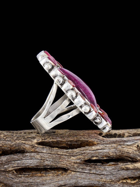 Anillo de racimo de charoita navajo y búfalo blanco, tamaño 6 3/4