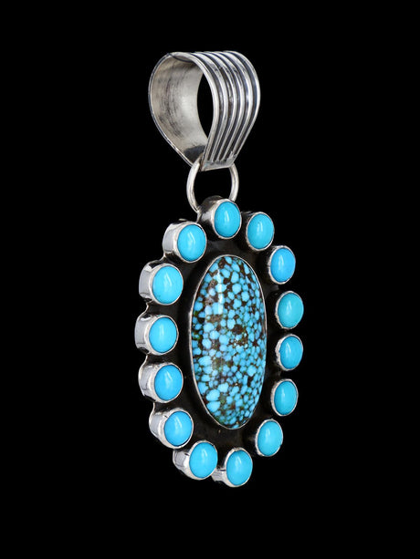 Colgante de racimo de piedras múltiples de plata de ley de nativos americanos