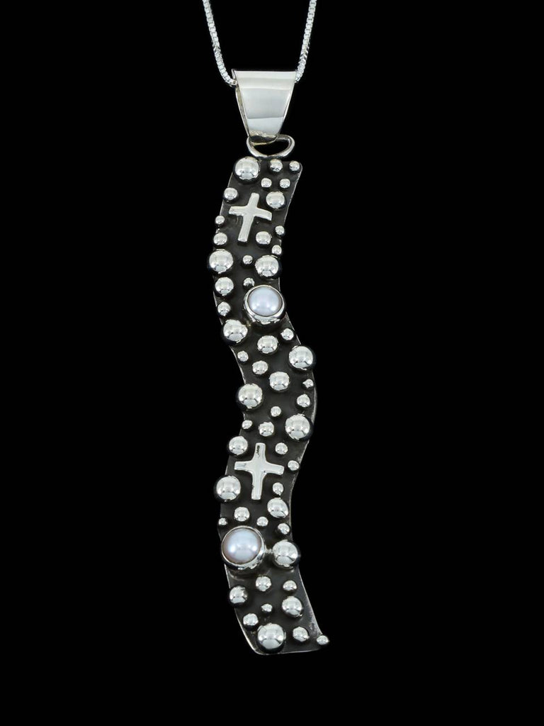 Navajo Handmade Pearl Droplet Pendant - PuebloDirect.com