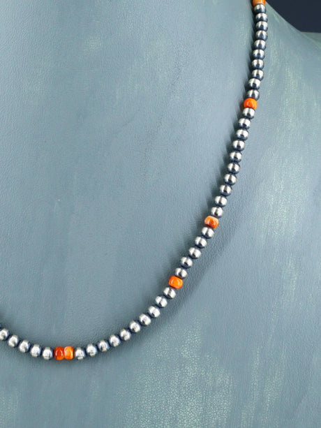 18" Native American Spiny Oyster and Silver Bead Necklace