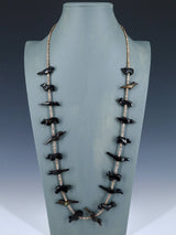 Vintage Single Strand Zuni Fetish Carved Animal Necklace - PuebloDirect.com