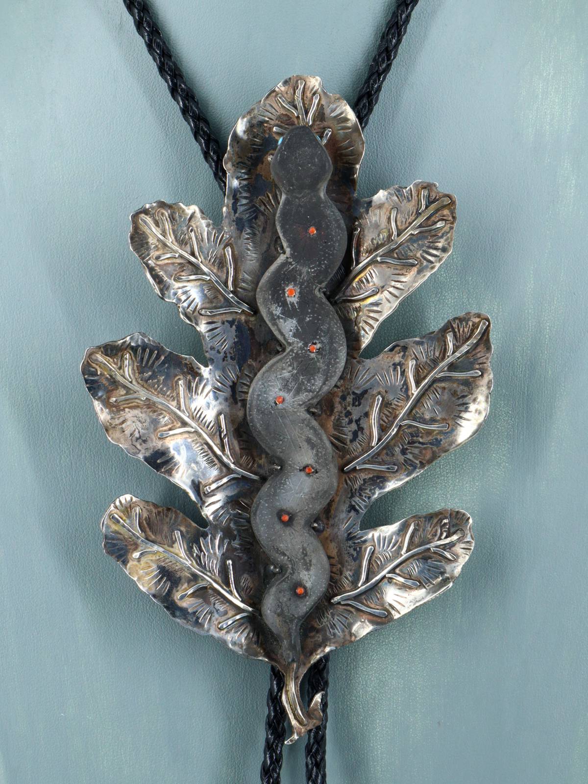 Vintage Jewelry Large Sterling Silver Snake On Leaf Bolo Tie