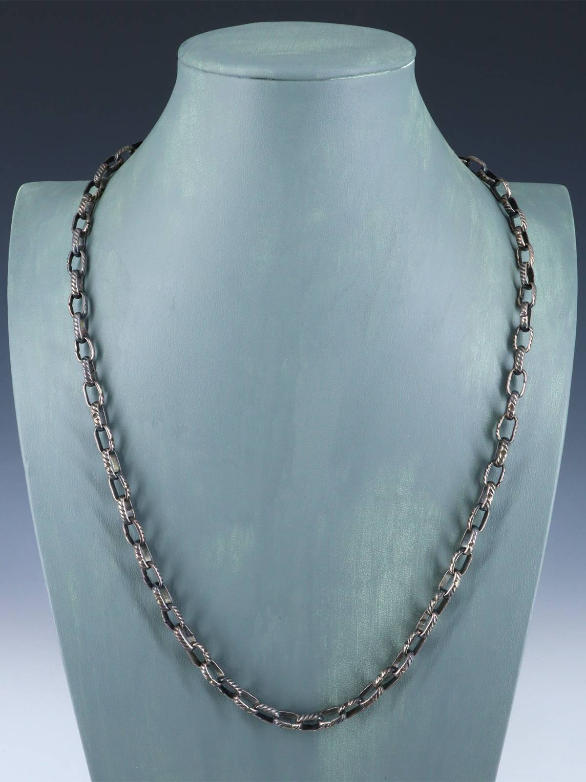 Vintage Native American Sterling Silver Heavy Hand Made Chain